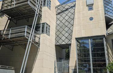 The Architect's Modern Castle - Photo 71