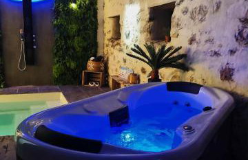 La Grange Piscine Indoor Pool and Spa Lake Annecy - Foto 2