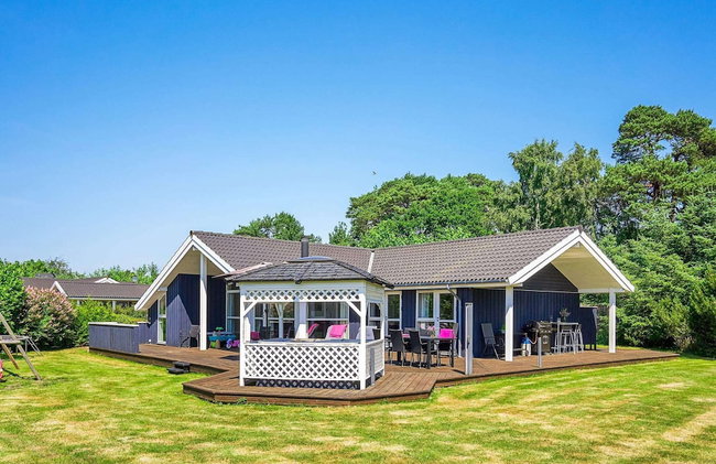 4 Star Holiday Home in Nexo - Foto 24