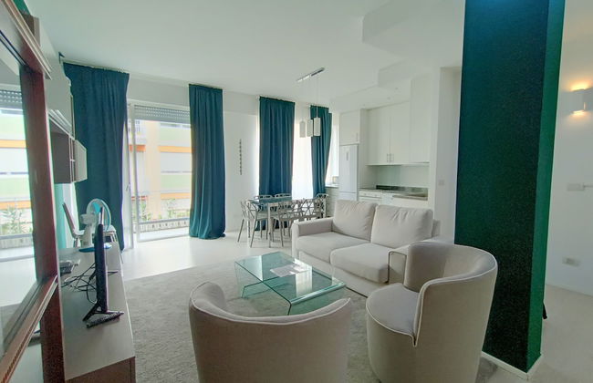 JOIVY Elegant Flat For 4 with 2 Balconies - Foto 15