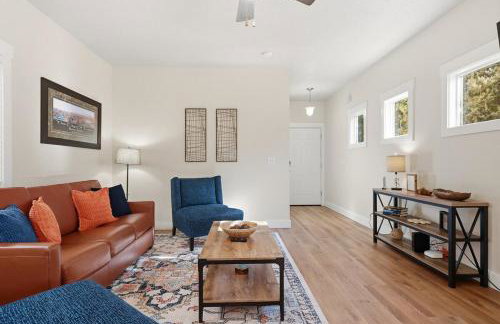 Cozy Boise Getaway walk to Stadium Fireplace Garage - Foto 4