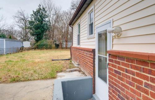1 Mi to Metro DC Area Apt with Fenced Yard! - Foto 2