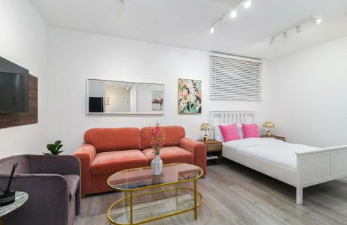 Maida Vale Studio Apartments - Photo 1