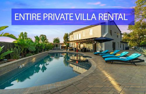 Entire Private Home with 5 Bedrooms 4 Bathrooms 3000 Sq ft Villa, Pool, Hot Tub, Nature, Garage, Winery, Available Now - Foto 1