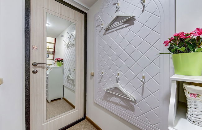 Semeiniy Ochag on Kurlandskaya - Photo 12