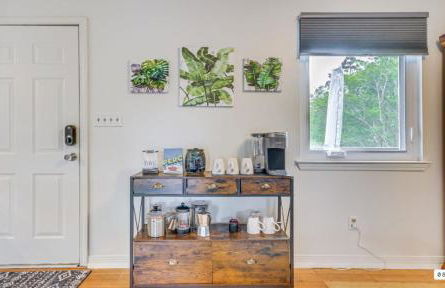 Milton Waterfront Home with Dock & Outdoor Kitchen - Foto 8