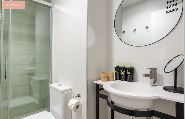 Limehome Sevilla Calle Torcuato Luca de Tena - Foto 43