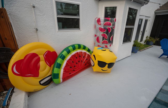 Urban Oasis W/hot Tub, Heated Pool And Private Movie Theater 2 Bedroom Home by RedAwning - Foto 57