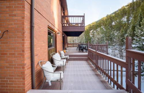 Boulder Luxury Getaway 7 acres River & Pond - Photo 18