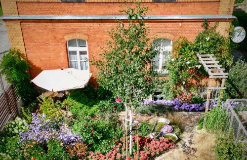 Bahnhof Frauenstein Wartehalle - Foto 20