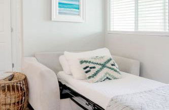 Cozy Coastal Cottage Whole House Sleeps 10 - Foto 27