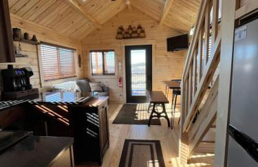 Private Luxury Log Cabin in the Endless Mountains, Firepit, Farm Charm - Foto 35