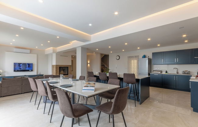 Magnifica Gozitan Villa Pool And Jacuzzi - Foto 31