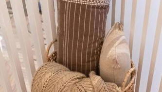 AmishGuestCottage~cozystudio~hottub~patio - Foto 4