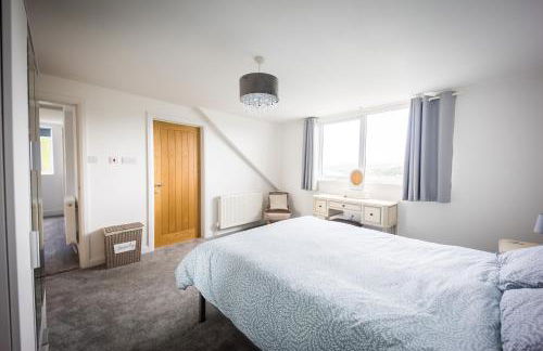 Harbour View Fishguard - Photo 10