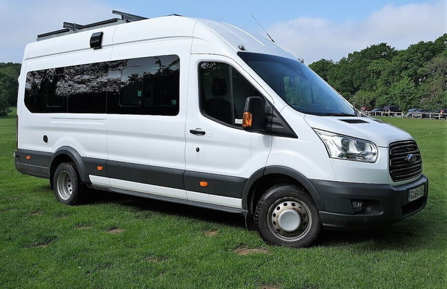 Superb 4 Berth Campervan With Kingsize bed - Foto 21