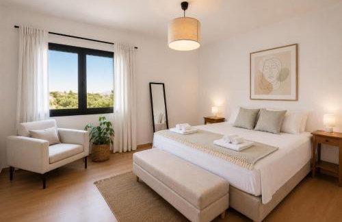 Gregorys Private Luxury Villa with Heated Pool & Gardens - Foto 19