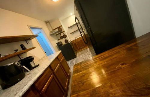 Serene and Modern 5 Location, Queen Bed, Parking - Foto 25