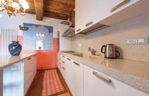 Two-Bedroom Apartment In Sorana Pescia Pt - Foto 11