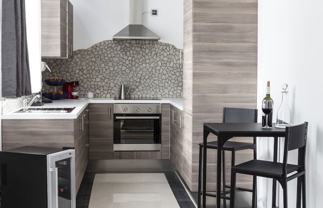 The Queen Luxury Apartments - Villa Marilyn - Photo 35