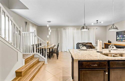 Brand New Charming Home 9 Miles to Disney - Foto 17