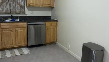 Cozy 2 Bedrooms 1and half Bathrooms Near Prudential with Parking Entire Apartment - Foto 4