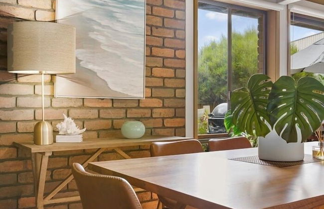 3 Bedroom House - Jan Juc - Near Beach - Photo 11