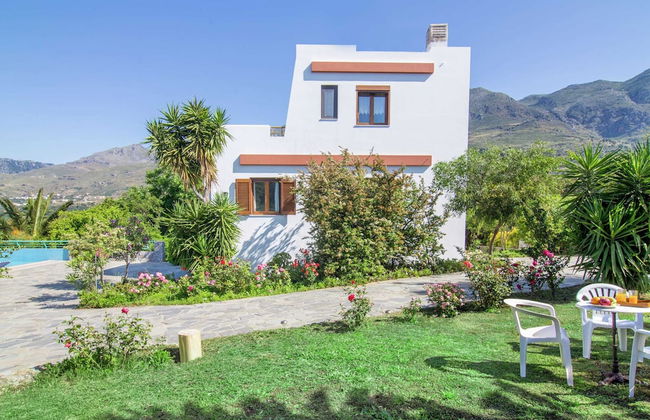 Villa in Lefkogia With Private Pool - Foto 26