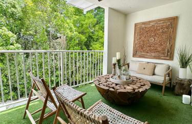 Villa Valbuena Palm Oasis In-Laws Quarters 4-Story Unit With Rooftop Retreat - Photo 49