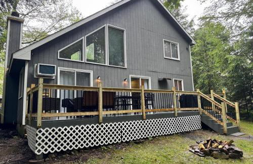 Cozy Retreat in Scenic Poconos - Foto 11