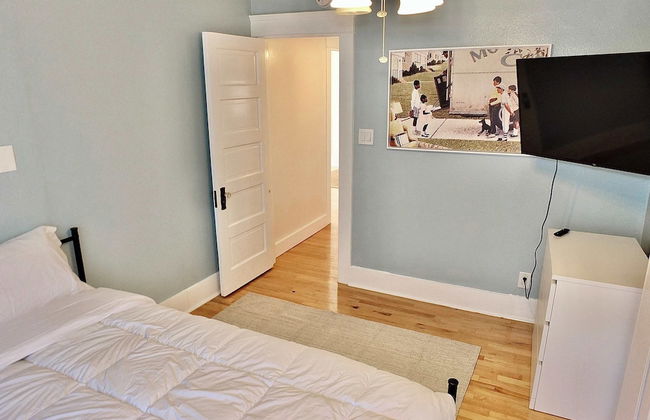 Beach City Craftsman - Walk to Beach - Foto 5