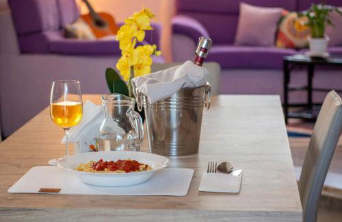 Butterfly House - Photo 23