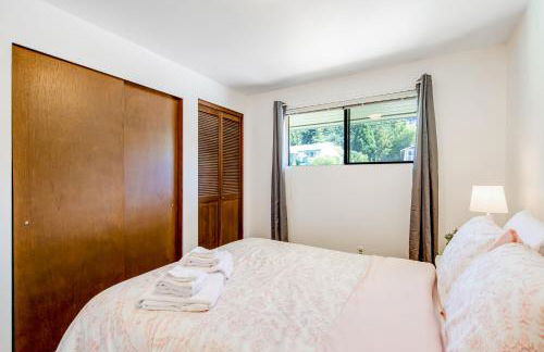 Home on Holmes - Photo 32