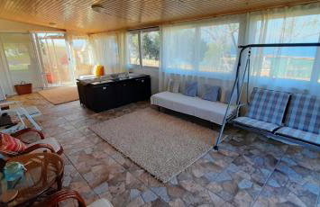 Beachside Mobile Home with Private Yard - Foto 12