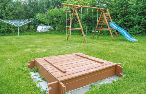 3 Bedroom Awesome Home In Postomino - Foto 9