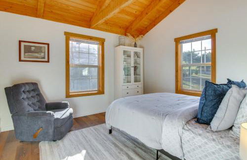 Hike and Unwind, Peaceful Wooded Retreat in Newport - Foto 13