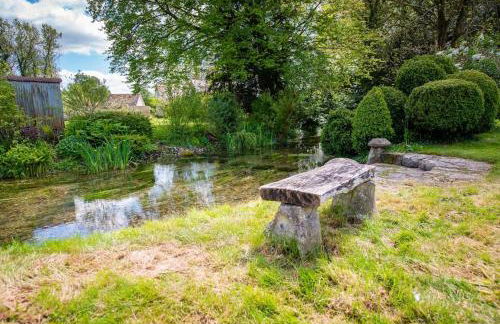 Manor Estate - Two Accommodation Wings - Sleeps 14 - Foto 12