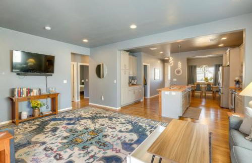 3BR 2BA Kingman Home w Patio Fire Pit - Photo 3