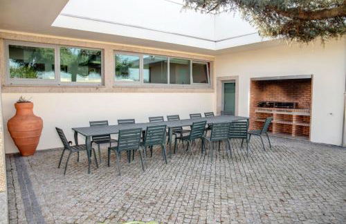 Spacious villa in Santo Tirso with private pool 850 m² and jacuzzi - Foto 50