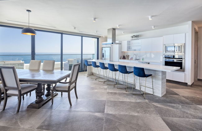 Luxury New Oceanfront Condo 5BR Sleeps 12 - Foto 12