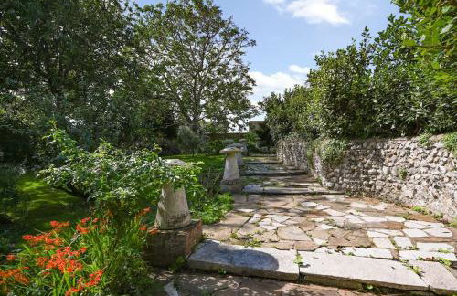 Garden Flat, Walnut Tree House - Foto 10