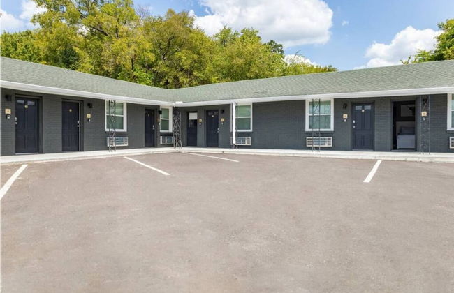 Inviting 1BR 10-Mins to Nashville - Foto 13