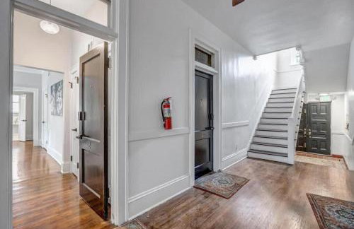 Renovated Apt - Blocks from Shoppes of Avondale - Foto 29