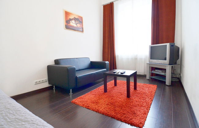Rent Kiev Lva Tolshtoho Square - Foto 16