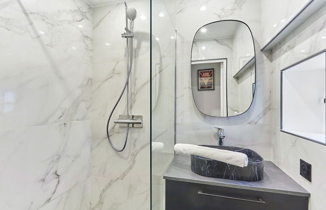 Superb Loft Paris Pere Lachaise 3 Bedrooms - Photo 18