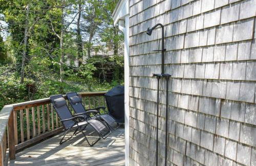 Fully Updated Home w Great Outdoor Space - Foto 22