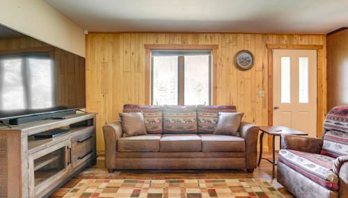 Updated Conover Cabin with Nearby Boating Access! - Foto 5