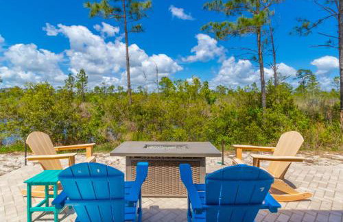 Sandy Cheeks Pet Friendly - Photo 80