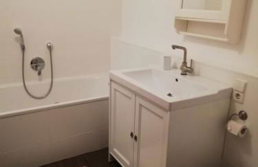 Schnuckelige Wohnung in ruhiger Lage, Elektroauto Ladestation - Foto 5