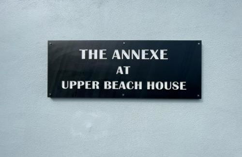 THE ANNEXE AT UPPER BEACH HOUSE - Photo 8